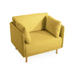 Poltroncina in tessuto con gambe in legno