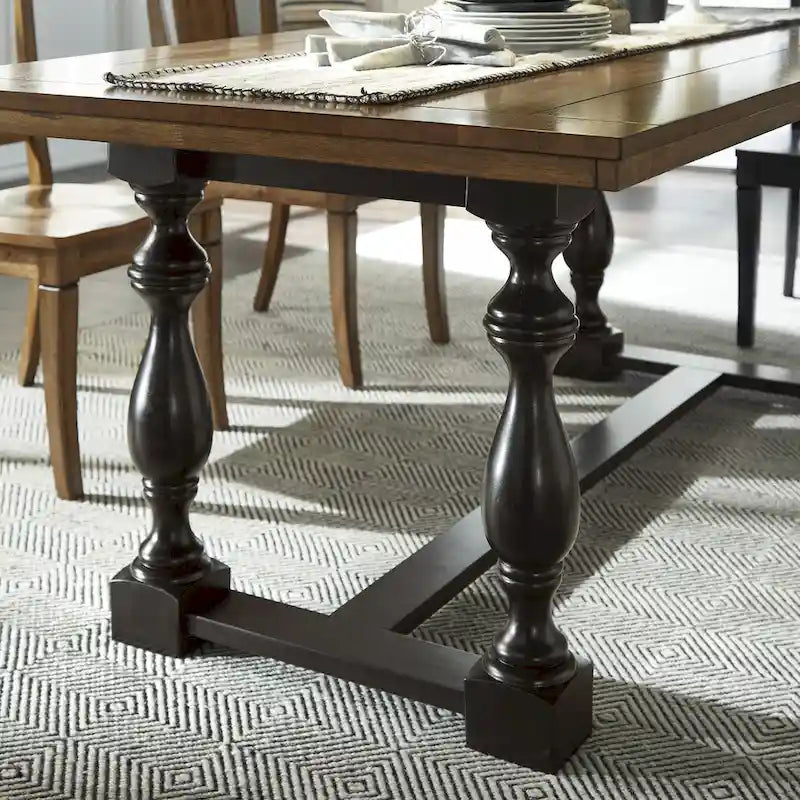 Tavolo da pranzo in rovere da 78 pollici con base a trespolo a gambe tornite