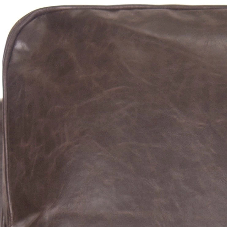 Poltrona Club in Tessuto Poliestere con Rivetti - 28.5"L x 31.9"P x 38.2"H